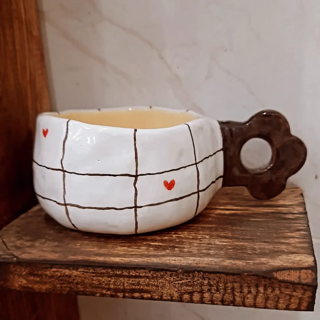 فنجان براون