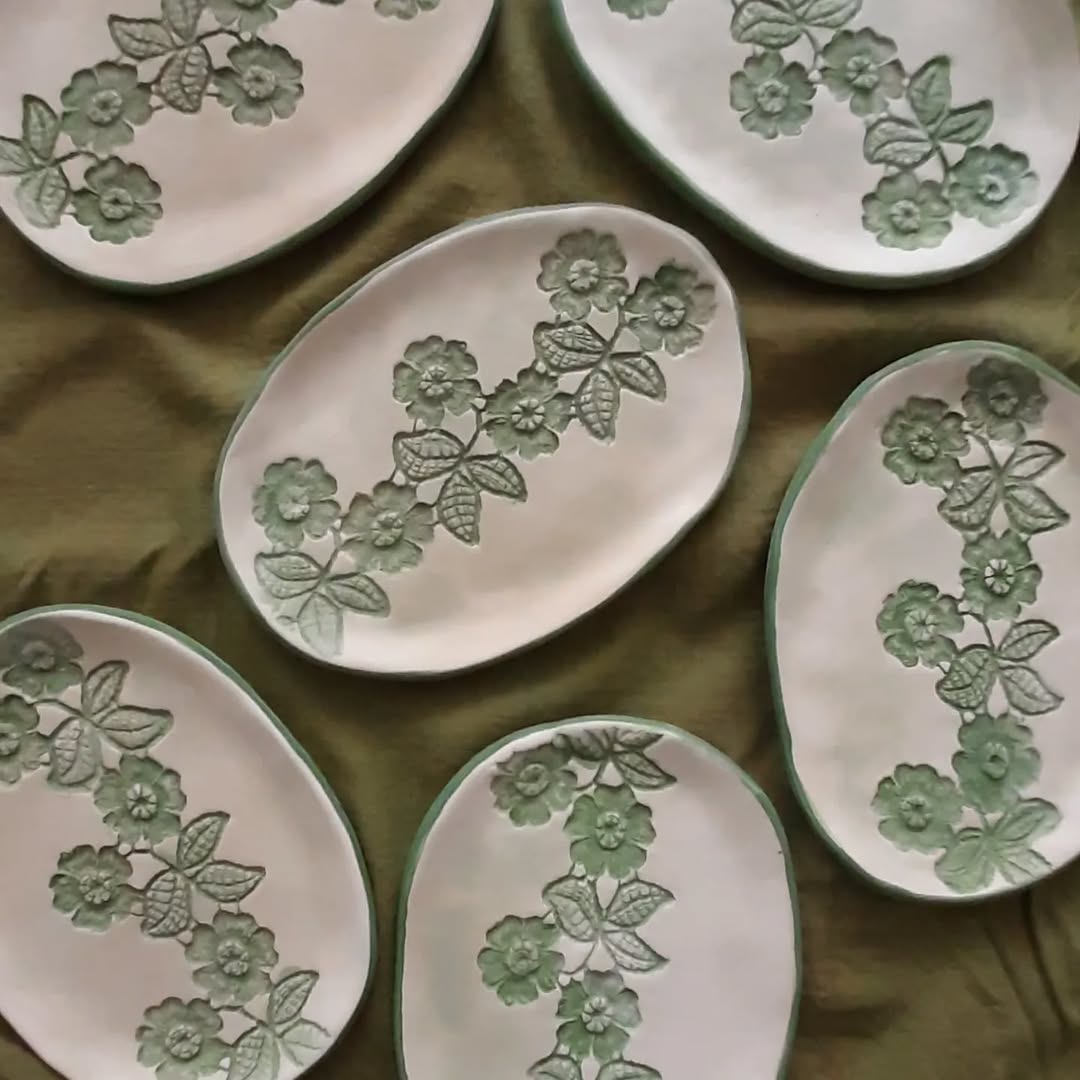 بشقاب های دفرمه دستساز سرامیکی