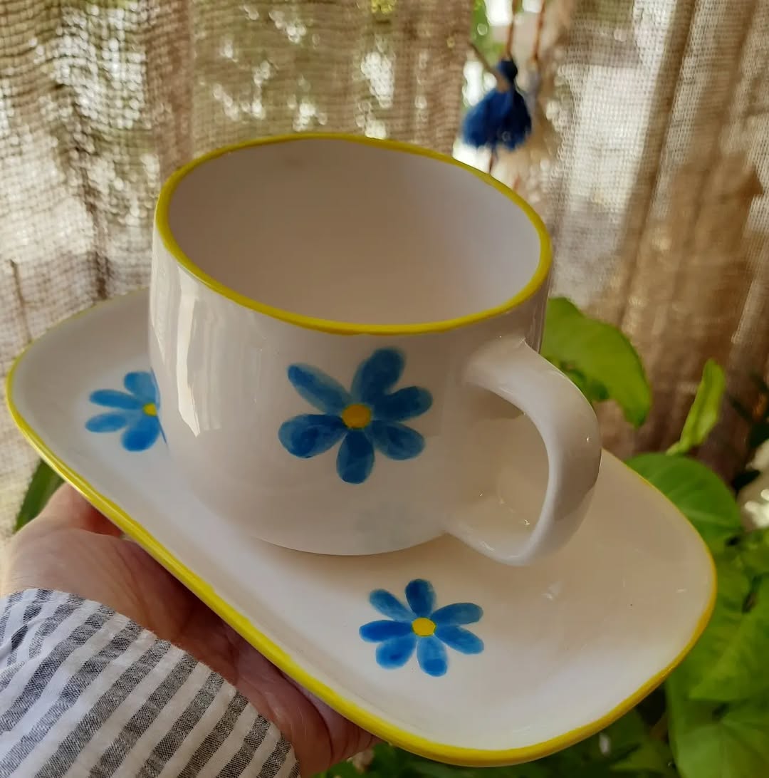 ماگ رویا بهمراه زیرماگی